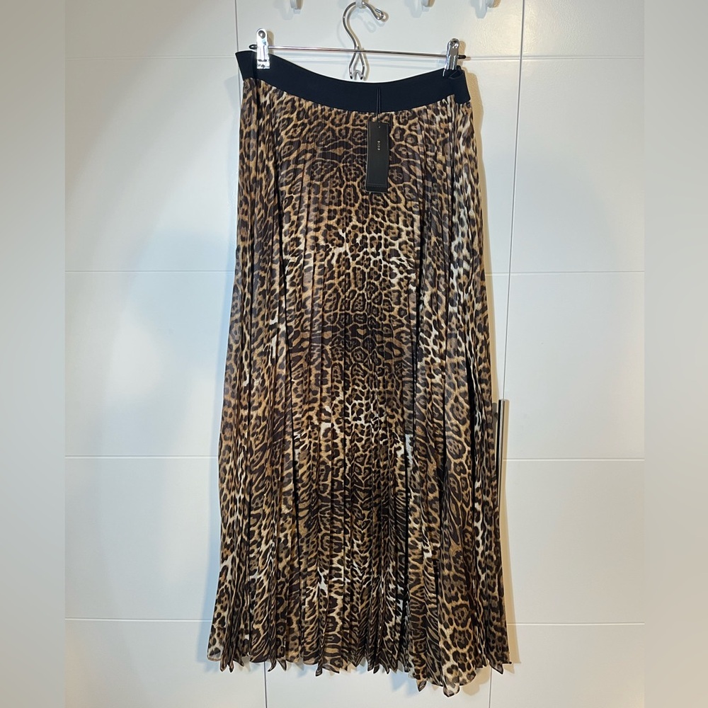 NWT BCBG MAX AZRIA Pleated Maxi Skirt in Leopard Print Size Large